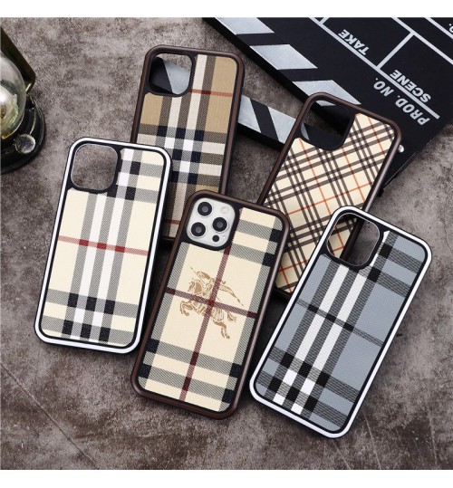 IPhone 15シリーズ 即納 バーバリー Burberry  IPhone15 IPhone14 13 Pro IPhone15 11 Pro 8 SE ケース 男女兼用 革製 バーバリー Burberry IPhone14 15ケース 女子 かわいい おしゃれ バレバーバリー Burberry アイフォン 15 14 Plus 13 12 Pro Max 11 Pro XR XS スマホケース 