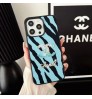 IPhone 15シリーズ 即納 アイフォン15 プロ保護ケースシャネル Chanel 便利 アイホン15 14 13 Pro アイフォーン13 14 15 Pro Max Iphone15 Plus ケース Iphone11 12 13 Pro Maxブランドシャネル ChanelスマホケースIphoneケース 人気付き個性潮