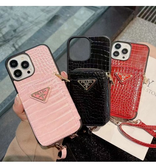 Iphone 15シリーズ即納 プラダ prada メンズレディース IPhone14 15 アイフォン15 ケース プラダ prada IPhone 14 Pro IPhone 15 IPhone SE 第3世代 IPhone8 IPhone7 スマホケース 男女兼用 革製 背面カード収納  斜め掛け アイホン14 15プロマックスケース 新作 芸能人愛用