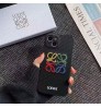 Iphone 17シリーズ 即納 ロエベ LOEWE アイフォン16 15 pro max 17 plusケース Iphone15 Plus 16 Pro Max 15 14 13 12 17 Pro Max Xs Maxケース ブランド レディース男性女性 人気かわいいビジネスマン用高級 ロエベ LOEWE アイフォン17 15 16 proカバー     