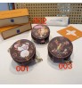 ルイヴィトン louis vuittonブランドairpods pro2 pro 4 3 2 pro2 Galaxy Buds3 Pro ケースカラビナ付き便利 ルイヴィトン louis vuittonエアーポッズ4 プロ2 3 2 Galaxy Buds 3 Pro カバー レディースメンズ 耐衝撃 ルイヴィトン louis vuittonエアーポッズ プロ 2 airpods 2 3 4 pro2 Galaxy Buds 2 Buds 2 Pro Galaxy Buds Liveケース  用