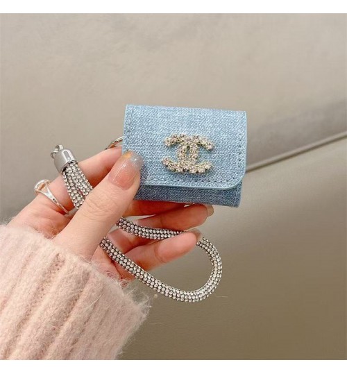 シャネル Chanel ブランドairpods pro3  pro2 pro 4 3 2 pro2 3 Galaxy Buds3 Pro ケースカラビナ付き便利 シャネル Chanel エアーポッズ4 プロ2 3 2 Galaxy Buds 3 Pro カバー レディースメンズ 耐衝撃 シャネル Chanel エアーポッズ プロ 2 airpods 2 3 4 pro2 Galaxy Buds 2 Buds 2 Pro Galaxy Buds Liveケース  用