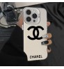 iphone 17/air/17 pro/17 pro max 即納  シャネル Chanel iPhone17 16 15 pro maxケース 豪華 シャネル Chanel iPhone17 16 15 14 air プロマックス 携帯ケース シャネル Chanel iphone17 15 16 pro maxケース  iPhone 17 14 15カバー売れ筋 シャネル Chanel iphone 17 15 pro/16 pro max携帯ケース 