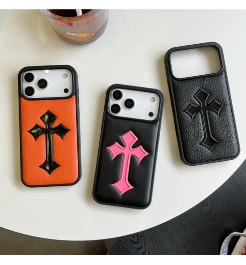 iphone 17/air/17 pro/17 pro max 即納 Chrome Hearts クロムハーツ IPhone 17 16 15 14 13 Pro air IPhone17 16 15 Pro 8 SE ケース  女子 かわいい おしゃれ Chrome Hearts クロムハーツ アイフォン17 air 16 15 14 Plus 13 12 Pro Max 11 Pro XR XS スマホケース クロスデザインリッチ纹理ケース！
