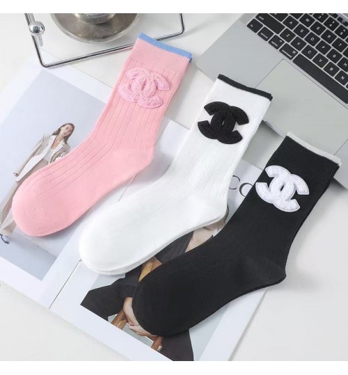 ★おまけ017無料★シャネル chanelブランド ソックスシャネル風ファッションソックス ピンク・ホワイト・ブラック スタイリッシュ