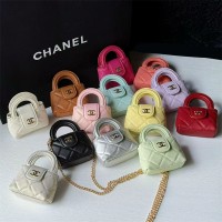 シャネル Chanelブランドairpods pro2 pro 4 3 2 pro 3 Galaxy Buds3 Pro ケースカラビナ付き便利 シャネル Chanelエアーポッズ4 プロ2 3 2 Galaxy Buds 3 Pro カバー レディースメンズ 耐衝撃 シャネル Chanelエアーポッズ プロ 2 airpods 2 3 4 pro2 Galaxy Buds 2 Buds 2 Pro Galaxy Buds Liveケース  