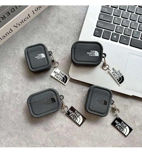 THE NORTH FACE ザノースフェイスairpods 4 3 2 pro2 3ケース ブランドカラビナ付き便利 THE NORTH FACE ザノースフェイスエアーポッズ4 プロ2 3 2カバー レディースメンズ 耐衝撃 THE NORTH FACE ザノースフェイスエアーポッズ プロ 2 airpods 2 3 4 pro2 3ケース
