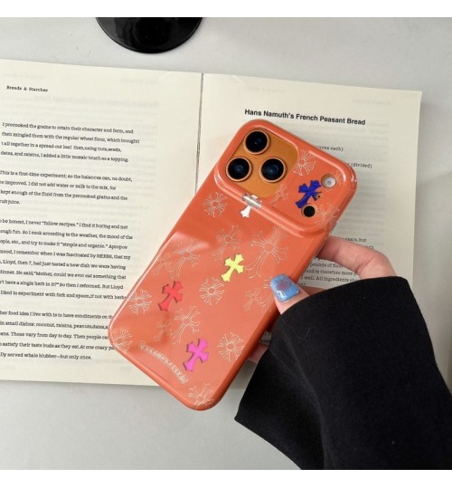 iphone 17/air/17 pro/17 pro max 即納 クロムハーツ Iphone 17 air 16 15 14 13 携帯ケースChrome Hearts  アイホン17 16 14 15 pro Max air ケースカバー 芸能人愛用 上品 クロムハーツ iphone17 pro max 16 15 14 13pro Maxケース クロムハーツのスマホケースは、オレンジを基調としたカラーリングに多様なクロスモチーフを散りばめ。