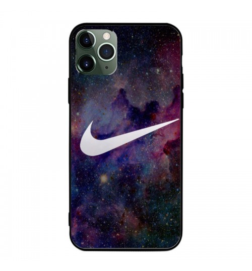 Google Pixel 10/10 a/10 Pro/10 Pro XL 即納 ブランドナイキ Google Pixel 10 9 8a/Pixel 7 6 Pro ケース Nike グーグル Pixel 10 8 9a/Pixel 7 Pro Iphone 17 15 16 14 Pro Max air xperia 1 vii 10 iii iv v samsung s26 s25 ultra s24 s23カバー 「NIKEの象徴的なスウッシュが宇宙の星空と“運動神経を刺激する”ように融合。