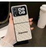 Galaxy Z Flip/Fold 7即納 シュプリーム Supreme ブランドGalaxy Z Flip 7 6 5 4 3 ギャラクシーZ Fold 7 6 5 4 3 2ケースカバー激安ブランド サムソン Galaxy Z Fold 7 6 5 4 3 2 ギャラクシーZ Flip 7 6 5 4 シンプルケースカバー フォールディングスマホ専用の Supreme 柄ケース