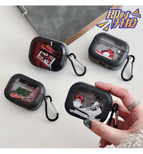 ナイキ Nike Airpods pro4 3 2 1 pro2 3ケース韓国 エアーポッズ4 3 pro3 2ケース 人気 ナイキ Nike 男女兼用 スポーツ風 送料無料 激安 ファッション ナイキ Nike ブランドairpods4 3/2/1 pro2 3ケースメンズ レデイーズ ナイキのスニーカーデザインにカラビナ付き！