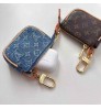 ルイヴィトン louis vuitton ブランドAirpods4 Pro2 3ケースAirpods pro 3 4 ギャラクシーバッズ3プロ buds 2 Galaxy Buds Liveケースハイブランドコピールイヴィトン louis vuitton エアーポッズ 4 3 2 pro2 3 Galaxy Buds 3 Pro 2 Galaxy Buds Liveケースブランドレディースハイブランドルイヴィトン louis vuitton エアーポッズpro2 3 4ケースジャケット