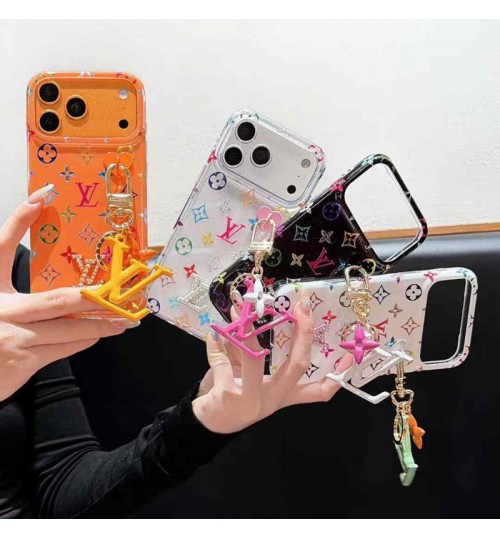 iphone 17/air/17 pro/17 pro max 即納 ルイヴィトン IPhone 17 16 15 14 13 Pro air IPhone17 16 15 Pro 8 SE ケース 女子 かわいい おしゃれ ルイヴィトン アイフォン17 air 16 15 14 Plus 13 12 Pro Max 11 Pro XR XS スマホケース ルイヴィトンのカラーロゴクリスタル + チャーム付きケース
