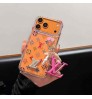 iphone 17/air/17 pro/17 pro max 即納 ルイヴィトン IPhone 17 16 15 14 13 Pro air IPhone17 16 15 Pro 8 SE ケース 女子 かわいい おしゃれ ルイヴィトン アイフォン17 air 16 15 14 Plus 13 12 Pro Max 11 Pro XR XS スマホケース ルイヴィトンのカラーロゴクリスタル + チャーム付きケース