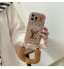 iphone 17/air/17 pro/17 pro max 即納ouis vuitton IPhone 17 16 15 14 13 Pro air IPhone17 16 15 Pro 8 SE ケースルイヴィトン IPhone17 air 14 15 16 pro maxケースルイヴィトンのフリース U 型ハンドルケースlouis vuitton アイフォン17 air 16 15 14 Plus 13 12 Pro Max 11 Pro XR XS スマホケース
