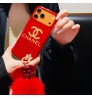 iphone 17/air/17 pro/17 pro max 即納 ラグジュアリーブランドのレッド & ゴールドファーボールケース Gucci Lv Dior Ysl Chanel IPhone 17 16 15 14 13 Pro air IPhone17 16 15 Pro 8 SE ケースGucci Lv Dior Ysl Chanel IPhone17 air 14 15 16 pro maxケース 