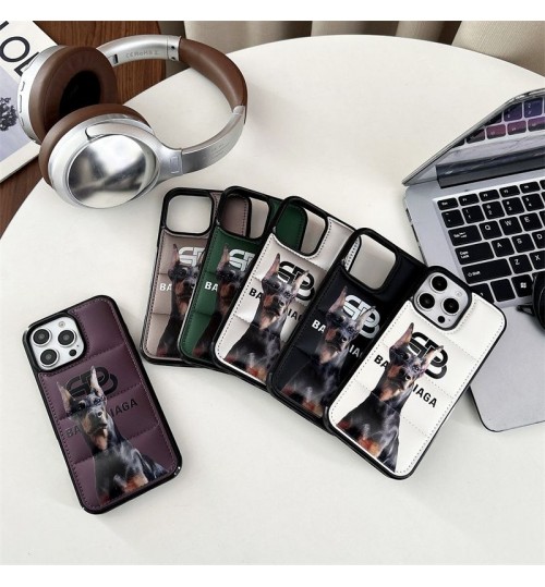 iphone 17/air/17 pro/17 pro max 即納  バレンシアガ アイホン17 15 16 pro max携帯ケース 超スタイリッシュ 大人気バレンシアガのドーベルマンプリントダウン風キルティングケース Balenciaga iPhone air 17 16 15 plus ケース カジュアル バレンシアガ  アイホン13 15 16スマホケース Balenciaga iphone 17 15pro/16 pro max 14 13 携帯ケース