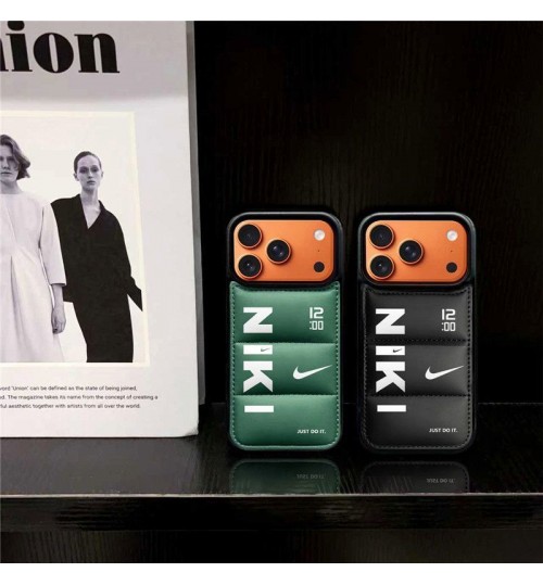 samsung s25シリーズ 即納 ナイキ Iphone17 pro max 16 15 14  ケース Nike サムソンs26 s25 s23 s24 ultraカバー ナイキのダウン風キルティングカラーブロック機能性ケース アイホン17pro Max 16 14 15  ケース上品 Nike iphone17 16 15 14 13pro Maxケースアイホン17 air 15 14 13 12 11ケース 全面保護限定版 ビジネス風  