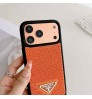 iphone 17/air/17 pro/17 pro max 即納 プラダ IPhone 17 16 15 14 13 Pro air IPhone17 16 15 Pro 8 SE ケース プラダ風クリスタルエンボス / グレインレザー調トライアングルロゴメタルチェーン付きケース Prada IPhone17 air 14 15 16 pro maxケース  プラダ アイフォン17 air 16 15 14 Plus 13 12 Pro Max 11 Pro XR XS スマホケース