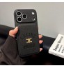 iphone 17/air/17 pro/17 pro max 即納 セリーヌ IPhone 17 16 15 14 13 Pro air IPhone17 16 15 Pro 8 SE ケース セリーヌ風ヴィンテージエンボスロゴメタルトリオンフロゴマルチカラーテクスチャーケース CELINE IPhone17 air 14 15 16 pro maxケース セリーヌ アイフォン17 air 16 15 14 Plus 13 12 Pro Max 11 Pro XR XS スマホケース