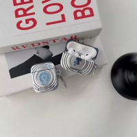 Chrome Hearts クロムハーツ Airpods pro4 3 2 1 pro2 3ケース韓国 エアーポッズ4 3 pro3 2ケース 人気 Chrome Hearts クロムハーツ 男女兼用 スポーツ風 送料無料 激安 ファッション Chrome Hearts クロムハーツ ブランドairpods4 3/2/1 pro2 3ケースメンズ レデイーズ