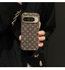 Google Pixel 10/10a/10 Pro/10 Pro XL 即納 ルイヴィトン グッチ グーグルピクセル10 9 pro XL 8a Pro XL 7a アイフォン17 16 15エクスぺリア1 vii 10vii サムソンs26 s25 s24 s23 note20ケース ルイ・ヴィトン / グッチ風ゴールドエッジモノグラムケース ブランド Galaxy a55 A54 A36 S26/S25/S24 ultraケース