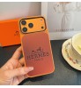 iphone 17/air/17 pro/17 pro max 即納 エルメス アイフォン17 16 15 プロ保護ケース エルメス オレンジ キャリッジロゴ ワイドレンズケース Hermes アイホン 17 air 16 15 14 13 Pro アイフォーン13 14 15 Pro Max Iphone17 air 16 Plus ケース エルメス Iphone air 17e 16 15 12 13 Pro Max 14 ブランド Hermesスマホケース