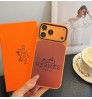 iphone 17/air/17 pro/17 pro max 即納 エルメス アイフォン17 16 15 プロ保護ケース エルメス オレンジ キャリッジロゴ ワイドレンズケース Hermes アイホン 17 air 16 15 14 13 Pro アイフォーン13 14 15 Pro Max Iphone17 air 16 Plus ケース エルメス Iphone air 17e 16 15 12 13 Pro Max 14 ブランド Hermesスマホケース
