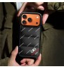 iphone 17/air/17 pro/17 pro max 即納 バレンシアガ Balenciaga アイフォン17 16 15 プロ保護ケース 便利バレンシアガ ダウンジャケット風ロゴプリントスマホケース Balenciaga アイホン 17 air 16 15 14 13 Pro アイフォーン13 14 15 Pro Max Iphone17 air 16 Plus ケース バレンシアガ Balenciaga Iphone air 17e 16 15 12 13 Pro Max ケース