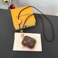 ルイヴィトン ブランドairpods pro2 pro 4 3 2 pro 3 Galaxy Buds3 Pro ケースカラビナ付き便利 LV モノグラムミニポーチlouis vuittonエアーポッズ4 プロ2 3 2 Galaxy Buds 3 Pro カバー レディースメンズ 耐衝撃 ルイヴィトン エアーポッズ プロ 2 airpods 2 3 4 pro2 Galaxy Buds 2 Buds 2 Pro Galaxy Buds Liveケース  