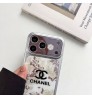 iphone 17/air/17 pro/17 pro max 即納 シャネル アイホン18 17 15 16 pro max携帯ケース シャネル 白カメリアダブル C 大レンズ窓ケースChanel iPhone air 18 17 16 15 plus ケース カジュアル シャネル アイホン18 15 16スマホケース 売れ筋 皮製 Chanel iphone 18 17 15pro/16 pro max 14 13 携帯ケース 合わせ易い