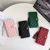 iphone 18/air/18 pro/18 pro max 即納 ルイヴィトン アイフォン18 17 16 15 pro max airケース LV キルティングタッセル手帳型ケース 4 色展開 Iphone air 18 17 16 Pro Max 15 Plus 14 13 12 17 18 Pro Max Xs Maxケース ブランド レディース男性女性 人気かわいいビジネスマン用高級 louis vuitton アイフォン18 17 15 16 proカバー