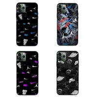 ナイキ Nike グーグルピクセル11 10 9 pro XL 8a Pro XL 7a アイフォン17 16 18エクスぺリア1 vii 10vii サムソンs26 s25 s24 s23 note20ケース ブランド Galaxy a55 A54 A36 S26/S25/S24 ultraケース ナイキコラボストリートケース 4 デザイン  Nike グーグルピクセル11 10a 9a 8a Pro 7a 6/7/6a/ブランドケース 