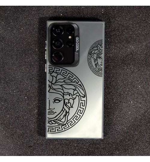 samsung s26シリーズ 即納 ヴェルサーチェVersace Galaxy s26 s25 S24 s23 s22 アイフォン15 16 17 18護ケースCヴェルサーチェVersace 便利 アイホン18 17 air 15 14 13 Pro サムソン s23 s24 s25 s26 s22 s21 ultraケース Iphone17 15 14 18 1613 Pro Maxブランド ヴェルサーチェVersace スマホケース ヴェルサーチェメデューサ線画大レンズ窓スマホケース