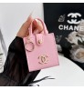 シャネル Chanel  ブランドAirpods5 4 Pro2 3ケースAirpods pro 3 4 ギャラクシーバッズ3プロ buds 2 Galaxy Buds Liveケースハイブランドコピーシャネル Chanel  エアーポッズ5 4 3 2 pro2 3 Galaxy Buds 3 Pro 2 Galaxy Buds Liveケースブランドレディースハイブランドシャネル Chanel  エアーポッズpro2 3 4ケースジャケットミニ縦型トートチャーム 6 種類 レザー調 高級感  >