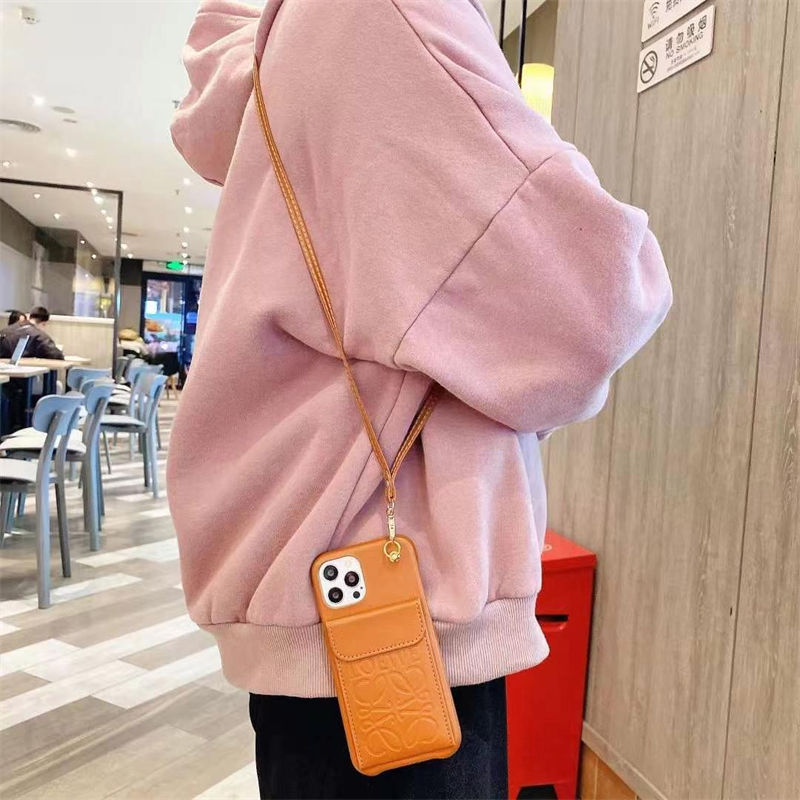 超スタイリッシュロエベ LOEWE アイホン17 15 16 pro max携帯ケース 大人気  革製 男女兼用 肩掛け カード収納