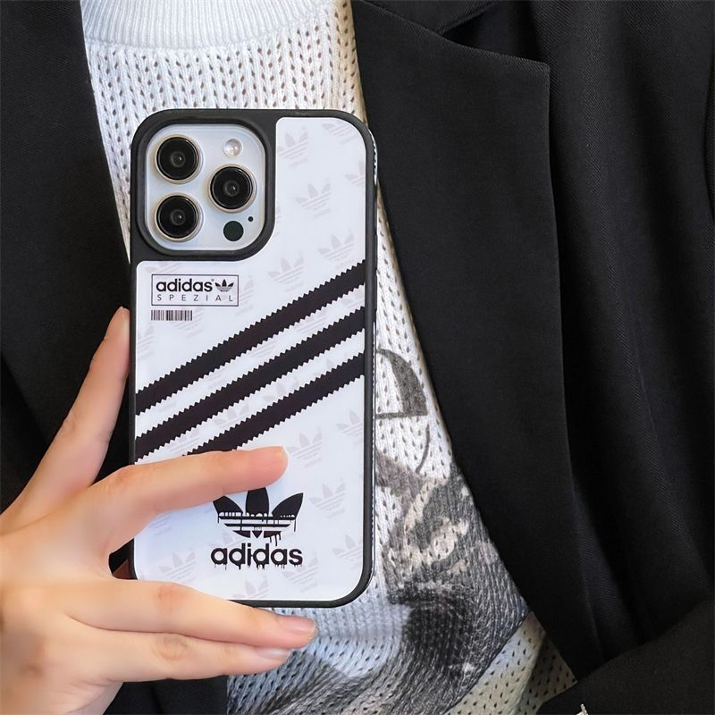 IPhone 17シリーズ 即納 アイフォン16 15 17 プロ保護ケースアディダス Adidas 便利 アイホン 17 16 15 14 13 Pro アイフォーン13 14 15 Pro Max Iphone15 16 Plus ケース