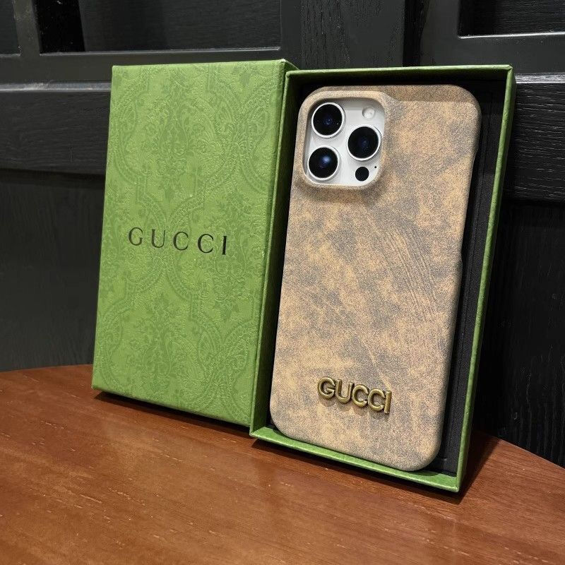 超スタイリッシュグッチ Gucci アイホン17 15 16 pro max携帯ケース 大人気 