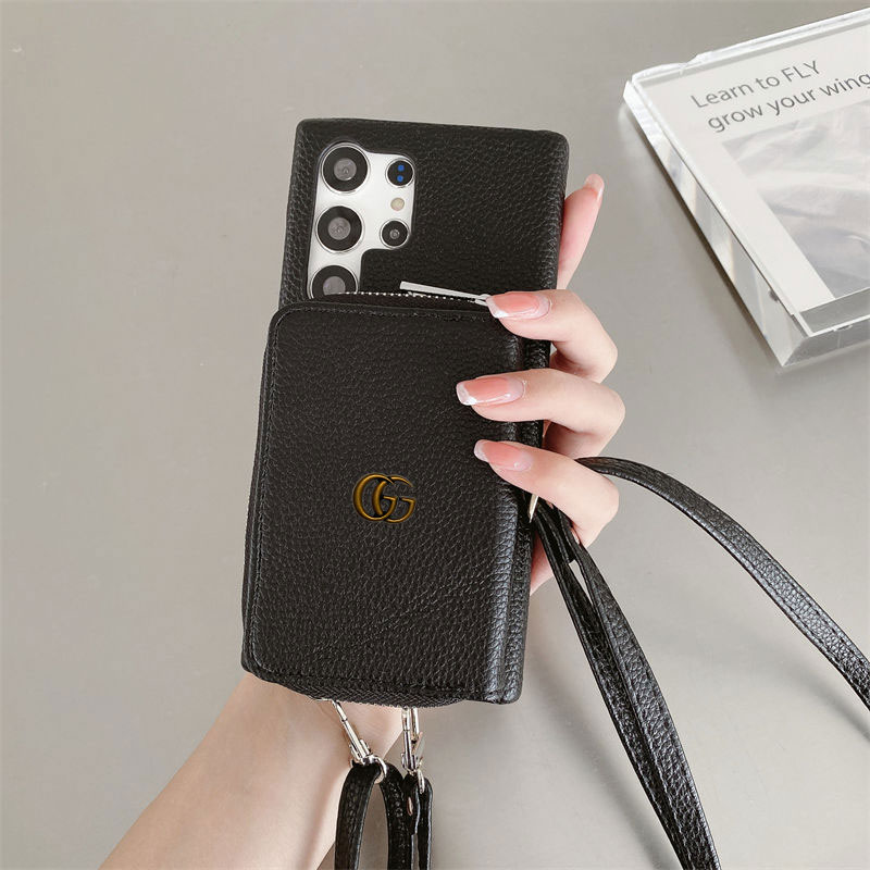 グッチ Gucci Xperia 1v 10v Galaxy S23 S24 S25 A54 a55 a56 グーグルピクセル10 9Pro XL 8a 7a Iphone 17 15 16 Pro Maxケース 斜め掛け カード収納 革製