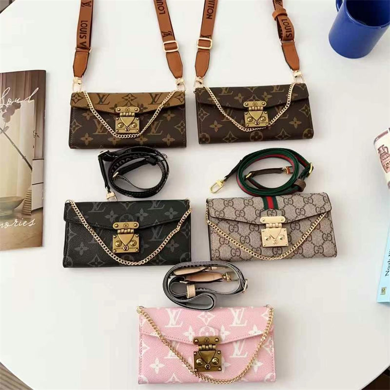 ルイヴィトン louis vuitton グッチ Gucci Iphone15 Plus 17 air 16 Pro Max 15 14 13 12 17 Pro Max Xs Maxケース 革製 背面カード収納 斜め掛け 財布型