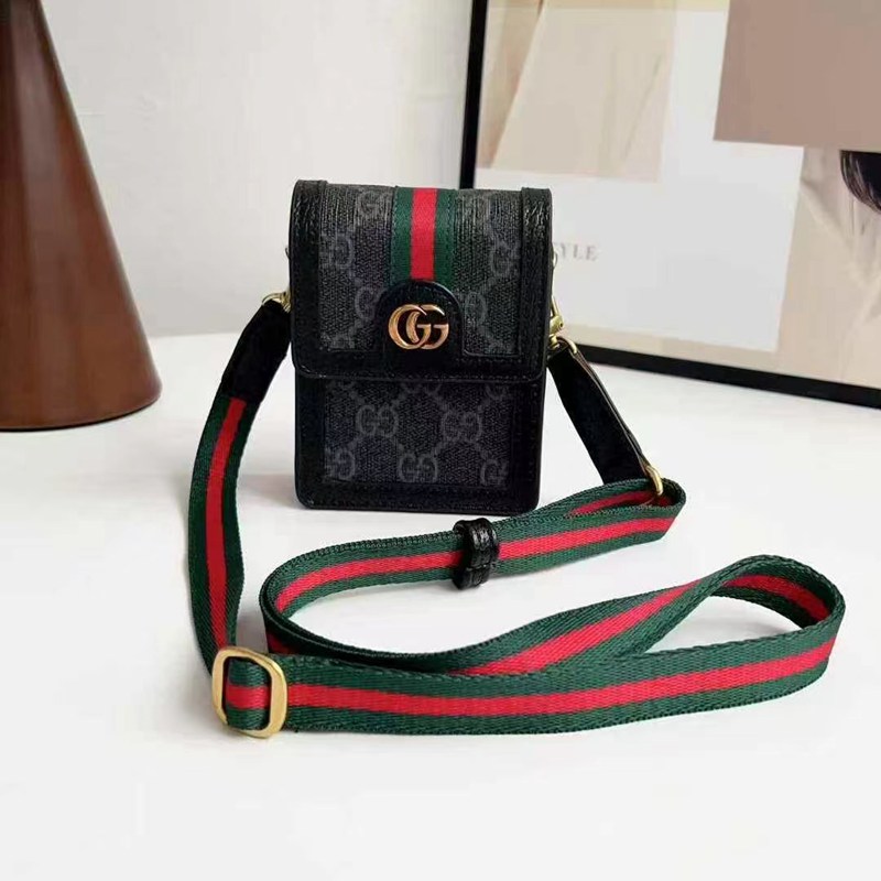 グッチ Gucci Airpods pro1 2 3 4 pro2 Galaxy Buds 2 3 Proケース韓国  ショルダーバッグ型 