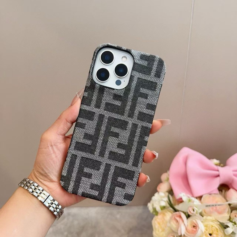 フェンディ Fendi アイフォン16 15 pro max 17 Airケース Iphone15 Plus 17 air 16 Pro Max 15 14 13 12 17 Pro Max Xs Maxケース 男性女性
