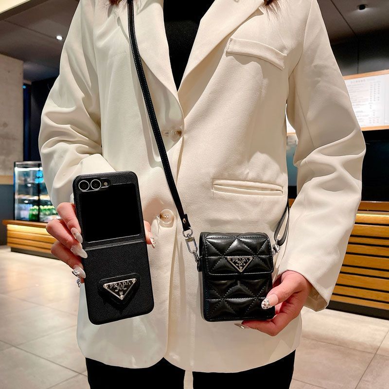 Galaxy Z Flip/Fold 7即納 プラダ Prada ギャラクシーZ Fold7 6 5/4 3 2スマホケース