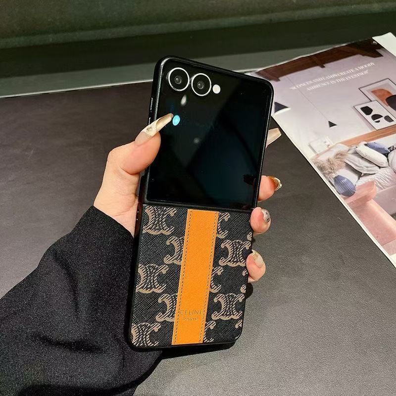 セリーヌ Galaxy Z Fold 7 6 5 4 3 2 ケース