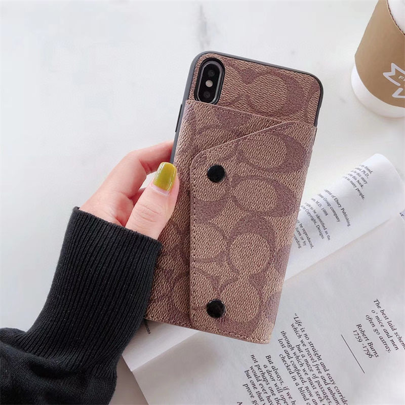 Coach Iphone17 15 14 11 12 13 Pro Maxケース