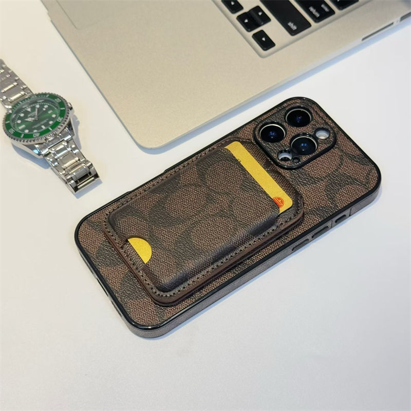 Coach iPhone17 16 15 pro maxケース