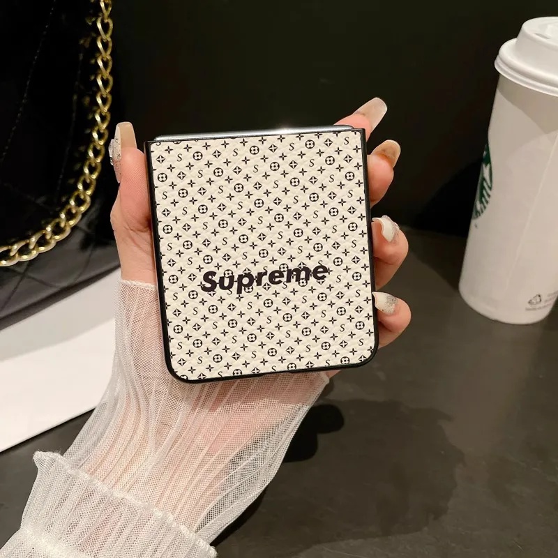 シュプリーム 定番Galaxy Zflip 7 6 5 4 3 ケース