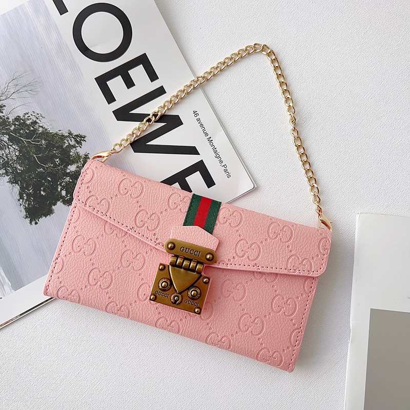 Gucci アイフォン17 15 14 Plus 13 12 Pro Max 11 Pro XR XS スマホケース