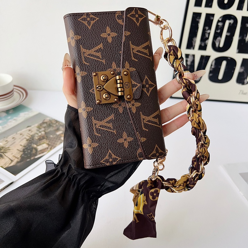 ルイヴィトン グッチ IPhone17 air 15 IPhone14 13 Pro IPhone 16 15 11 Pro 8 SE ケース