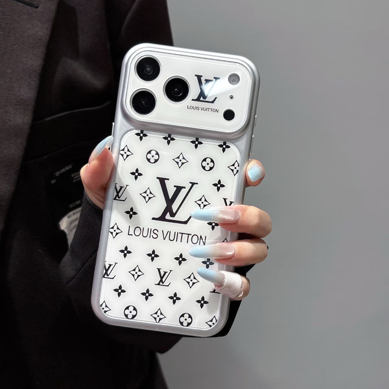 louis vuitton iPhone17 16 15 pro maxケース